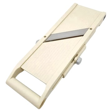 KANKUMA 平面削菜機  全長38cm x 寬12.5cm；削菜面寬9.5cm  1個  米色