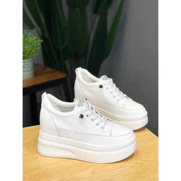 9cm小白鞋女2024春季真皮水鉆小個子內增高厚底松糕鞋女特小碼313