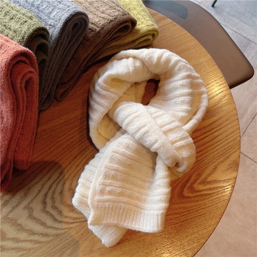 日系簡約純色毛線小圍巾女秋冬保暖針織短款百搭圍脖學生護頸