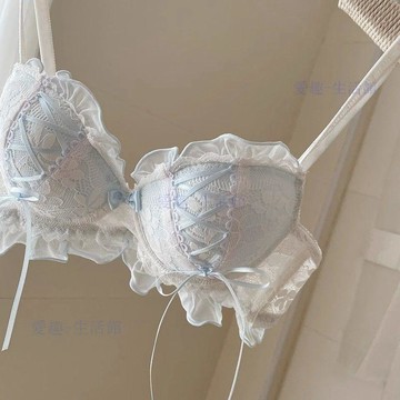 💖臺灣-熱賣💖「夢幻遊園會」baby藍~浪漫少女蕾絲內衣小胸聚攏無鋼圈文胸套裝06S4