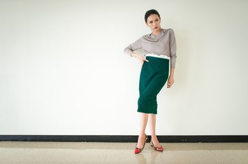 Marlene扭轉上衣