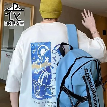 最後出清▼DR更衣室-  男生衣服 港風熊熊塗鴉T恤 寬鬆上衣 短袖 五分袖 T恤 大尺碼5XL【NL623130】