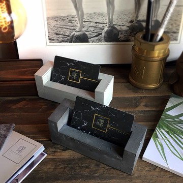 曙MUSE｜磚紋單層水泥手機名片架原創 手作 禮物 創意 居家擺飾 手機架 杯墊架 辦公室 擴香石