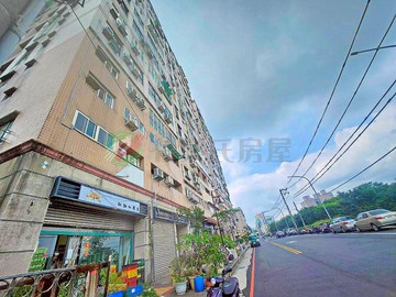 專任｜元邦大國3+1房平面車位 高樓外棟｜新竹縣竹東鎮自由街