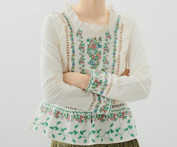 【刺繡花朵】法式復古/嬉皮浪漫/棉質小衫