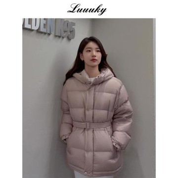 裴秀智同款粉色修身收腰連帽羽絨服女2025年秋冬季白鴨絨通勤外套