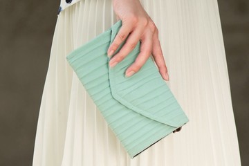 vingt six 湖水綠色皮夾包\可做肩背包.手拿包.斜背包.皮夾多用