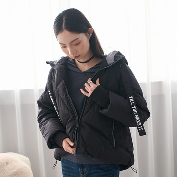 與暖隨行壓格羽絨外套(黑色)-女