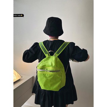 蘑菇頭小姐2023夏季新款韓版百搭時尚復古E刺繡B字母速干雙肩包女
