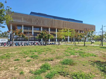 ❤️專*永康東橋重劃區公園旁五房透天美車墅｜台南市永康區東橋七路