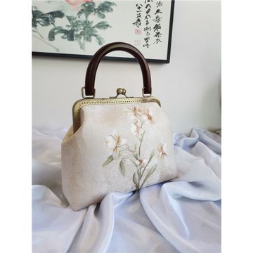 原創手工繡花母親節送中年媽媽生日禮物婆婆奶奶長輩旗袍包百搭