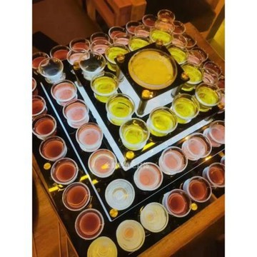 塞灣酒吧網紅發光杯架創意磨砂野格利口杯小酒館斗酒套裝雞尾酒架