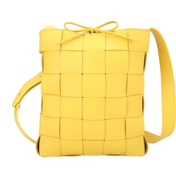 BOTTEGA VENETA 寶緹嘉  Cassette 編織小羊皮斜背包(黃色)