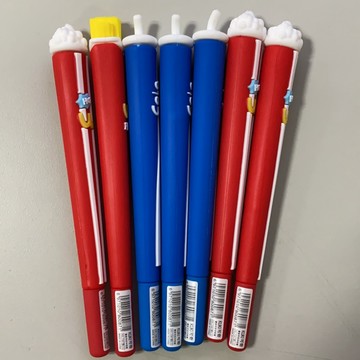 《蝦皮最低價》KUKI 可奇 速食造型 0.5 中性筆 造型文具