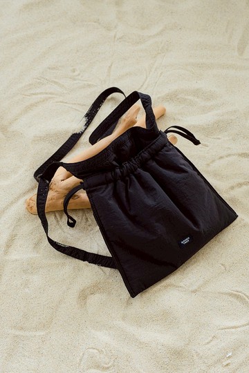 【全色系補貨到】出門走走側背束口包2.0 - 共五色 出國可以背