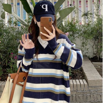 藍色條紋毛衣慵懶風女裝秋冬針織衫新款2021爆款時尚洋氣寬松上衣