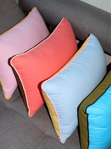 [Insert Included] Half Cushion (2 Size)