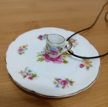 懷舊陶瓷餐具首飾系列(花朵茶杯頸鏈)