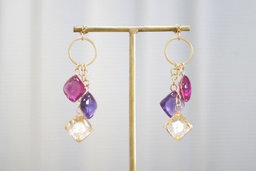 樹脂藝術 方形主題與圓環零件的耳環・禁忌之色