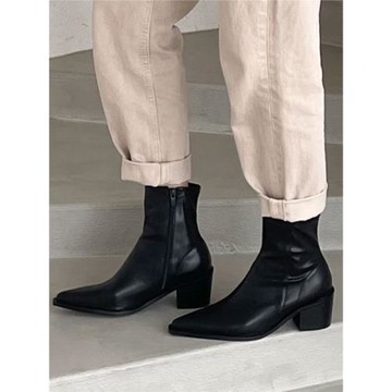 秋冬新款氣質顯瘦尖頭靴粗跟瘦瘦靴時裝靴颯爽小眾短筒靴女潮