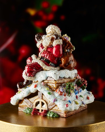 Rooftop Santa Music Figure