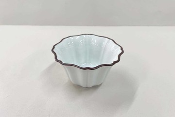 【100 Life Japan Can Do】Rust tea -花型迷你碗