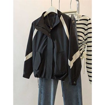 大碼爆款寬松黑色沖鋒衣女春季裝新款胖mm高級感小個子夾克外套