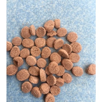 <黏貼飼料 D5.0R 2粒1元>台灣大廠製造 增豔 燈科 底棲 孔雀 七彩神仙 小型魚 貼片 佛系餵魚