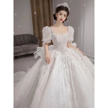 輕婚紗2025新款新娘一字肩法式森系秋冬季高腰孕婦顯瘦拖尾出門紗