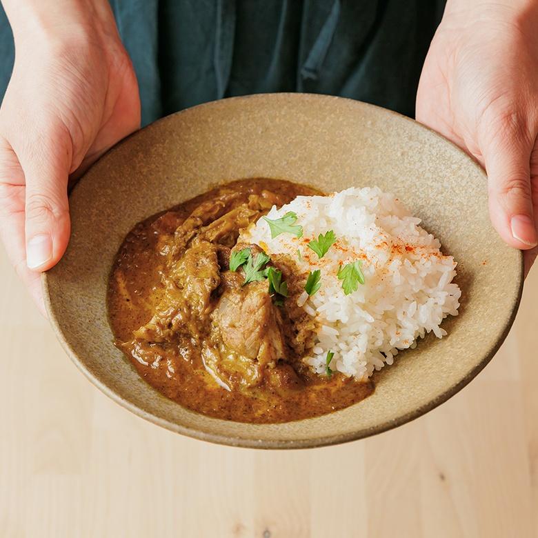 レトルトカレー 食品 フード カカオカレー 京都産美山牛乳使用 国産鶏肉 トマト グルテンフリー ※返品・交換不可※※メール便可※