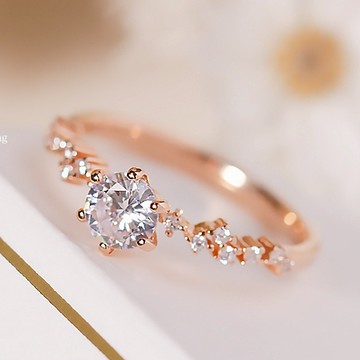 隔日到貨 比真鑽還亮 銀河星辰 0.5克拉 50分 莫桑鑽 八心八箭 戒指 可調式戒圍A84