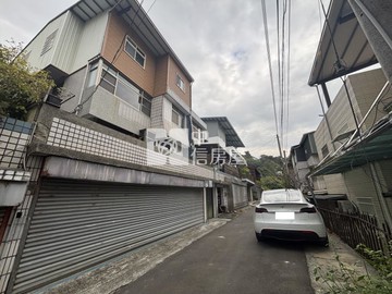 太平臨路大地坪雙車別墅｜台中市太平區光興路