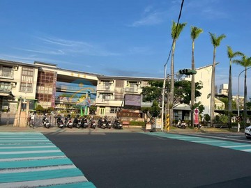 仁德區仁德國小15米路旁店面住家｜台南市仁德區中正路二段