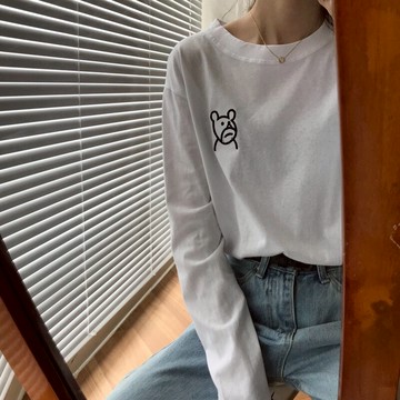 秋季新款小熊刺繡白色長袖t恤女百搭寬松套頭上衣打底衫學生1入