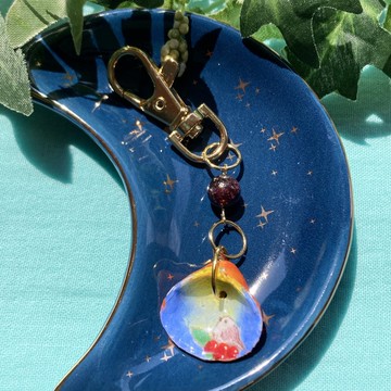 手繪蜆貝鑰匙圈 — 石榴石