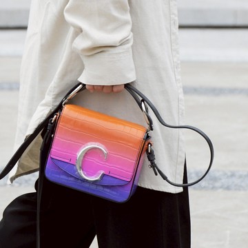 CHLOE 新款 金屬C Mini鱷魚紋漸層手提單肩方包.紫