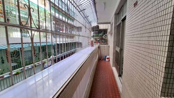 (專)近瑞豐國中~大坪數4房~公寓二樓｜高雄市鳳山區新富路