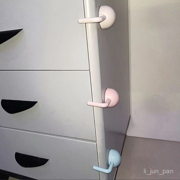 臺灣🚍8H出🉑免打孔抽屜鎖兒童安全鎖防夾手櫃門鎖冰箱門鎖扣多功能鎖防夾手鎖