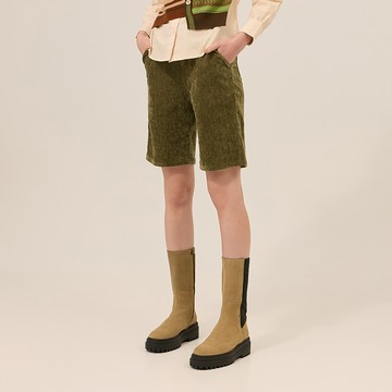 ILEY伊蕾 光澤絨布鬆緊腰圍五分褲(綠；M-XL)