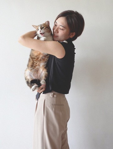 細語柔褶長褲 // 卡其