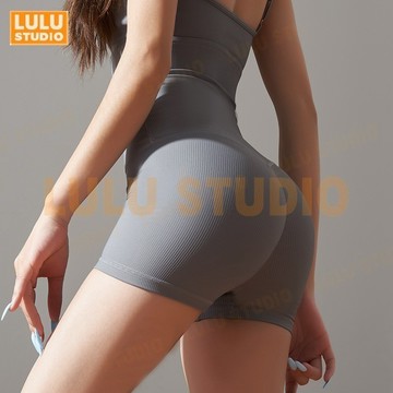 LULU【螺紋運動三分褲】蜜桃臀 高腰緊身褲 健身短褲 跑步 熱褲 瑜珈短褲 收腹 訓練褲 打底褲女 KZ56