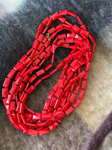 古董復古Vintage紅色方塊塑料項鍊 N242