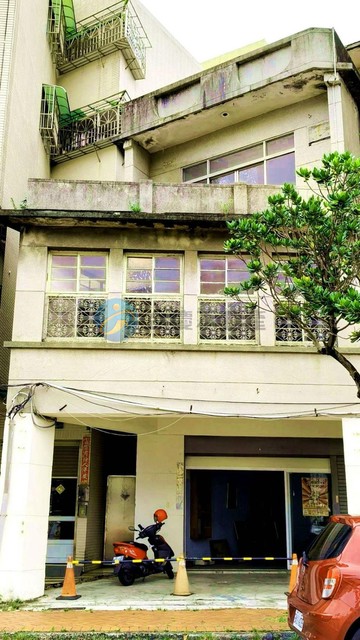 ✅西子灣哈瑪星超吸睛黃金透店｜高雄市鼓山區濱海二路