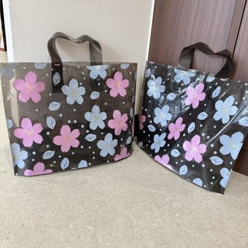 平價好物✨高 CP 值 四葉草幸運草禮品袋服裝袋服裝店袋子手提塑料袋購物袋包裝袋 送閨蜜 交換禮物