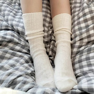 現貨韓國羊毛襪 復古麻花針織紋羊毛中筒襪秋冬羊毛厚襪厚羊毛襪男女中筒襪男女羊毛襪SOCKS(均碼)