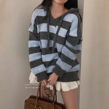 BAi白媽媽 厚磅條紋連帽毛衣／冬季韓系寬鬆版加厚保暖針織－【350754】