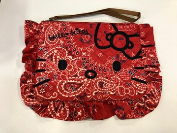 【震撼精品百貨】Hello Kitty 凱蒂貓 Hello Kitty 凱蒂貓化妝包-BND紅 震撼日式精品百貨