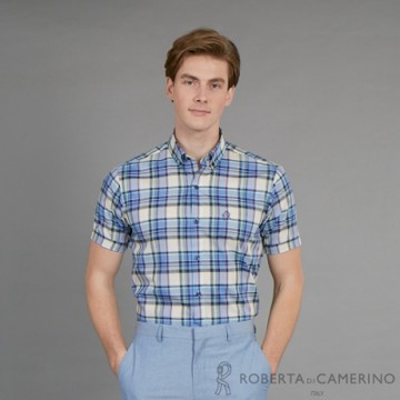 ROBERTA諾貝達 台灣製 進口素材 腰身嚴選 休閒逸致格紋短袖襯衫 藍色