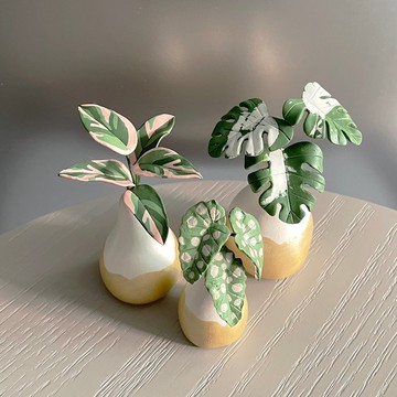 漸層金雪山瓶三入組。軟陶黏土迷你觀葉植物