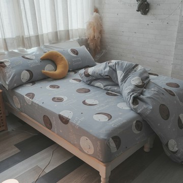 [ 時空月球 ]  二層紗 床包 兩用被組 台灣製造 純棉材質 棉床本舖 雙層紗 夏日透氣床包